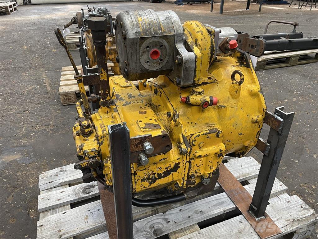  Twin Disc Transmission 트랜스미션