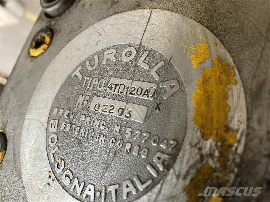  Twin Disc Transmission 트랜스미션