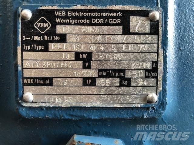 VEB kølekompressor - 4 cyl. 콤푸레샤