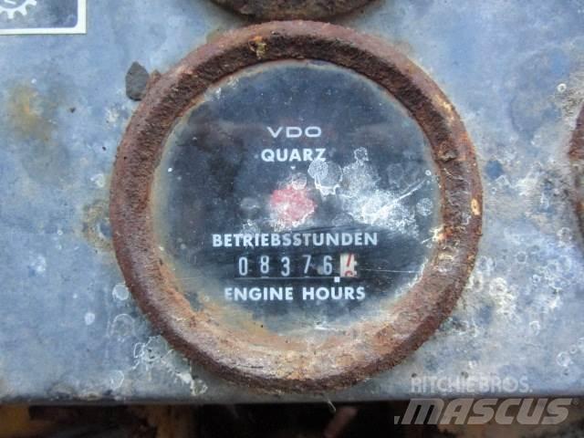 Volvo 4500 TIL OPHUG  휠로우더