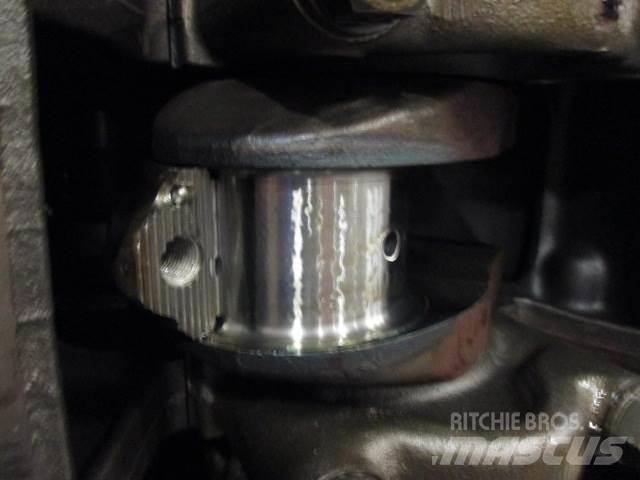 Volvo D100 short blok 엔진