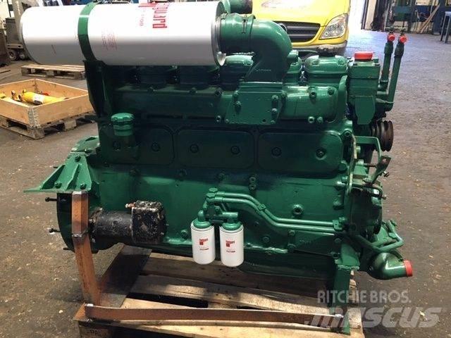 Volvo D100B motor 엔진