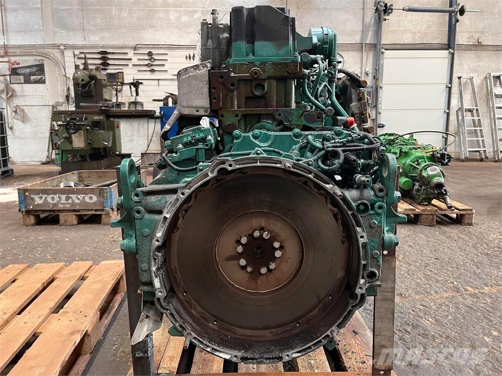 Volvo D7E motor 엔진