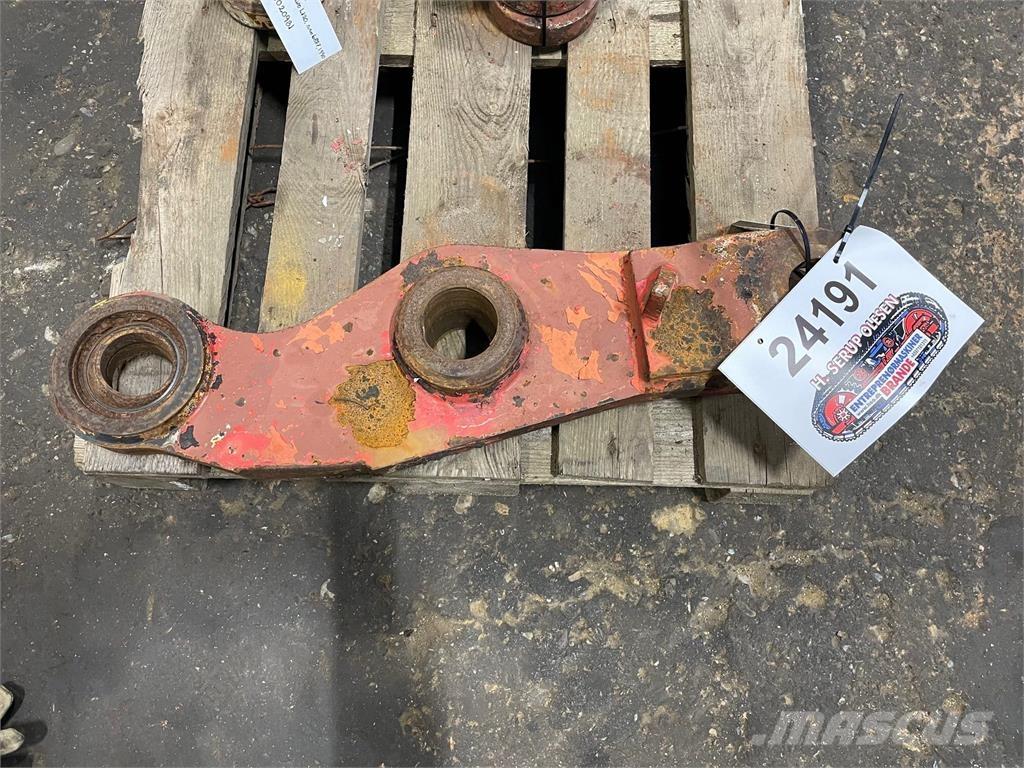 Volvo L120 Link Arm 기타 부품  
