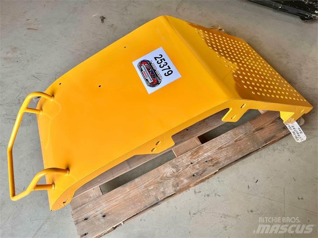 Volvo L120F bagskærm 기타 부품  