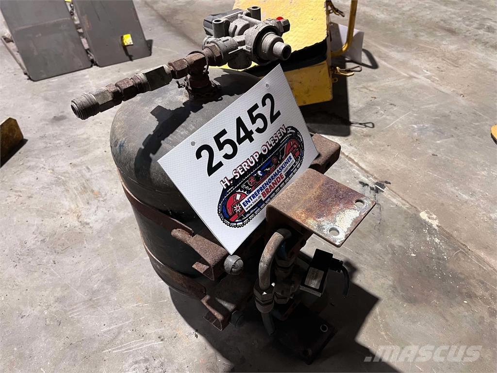 Volvo L120F lufttank 기타 부품  
