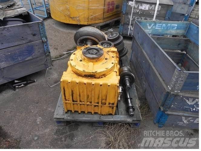 Volvo L180E til ophug  휠로우더