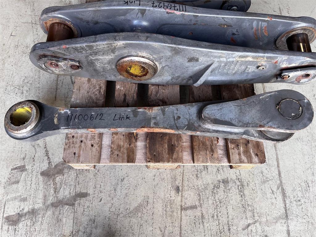 Volvo L60H Link Arm 기타 부품  