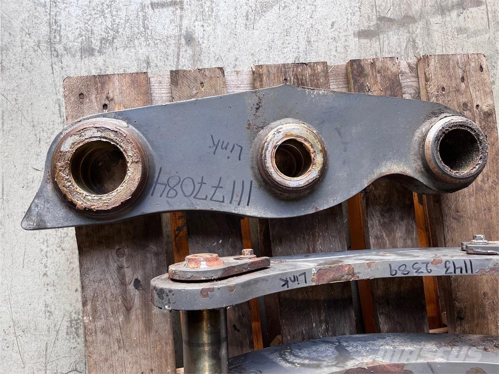 Volvo L60H Link Arm 기타 부품  