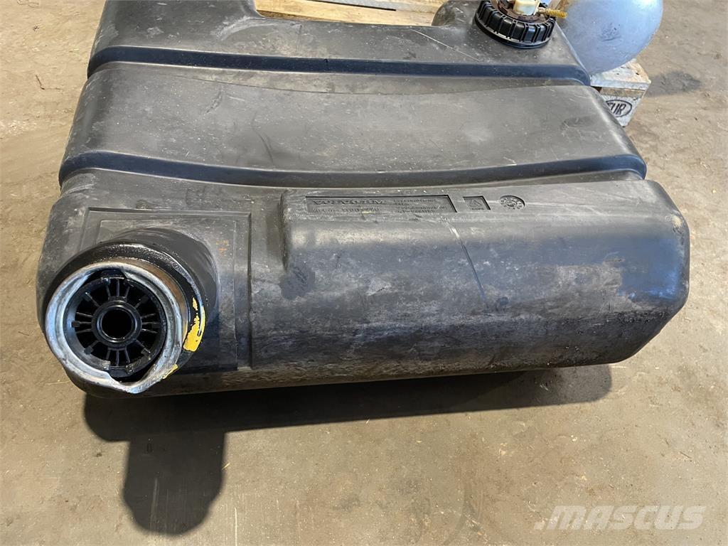 Volvo L70B dieseltank 기타 부품  