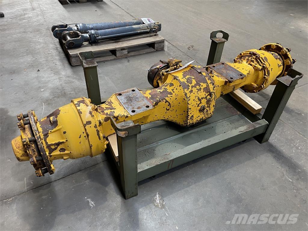 Volvo L70B frontaksel 차축