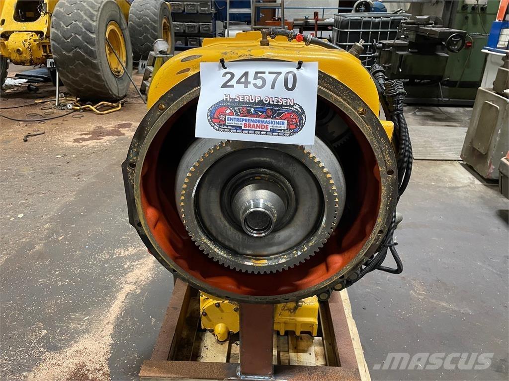 Volvo L90E Transmission 트랜스미션