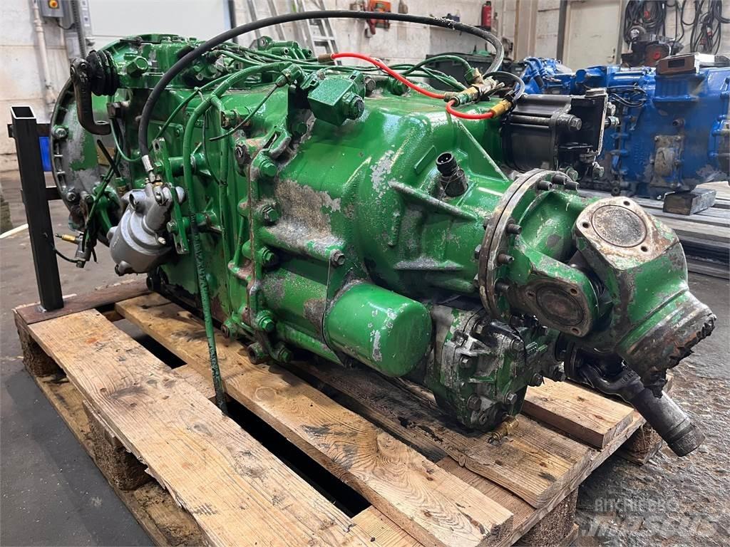 Volvo SR1700 transmission 트랜스미션
