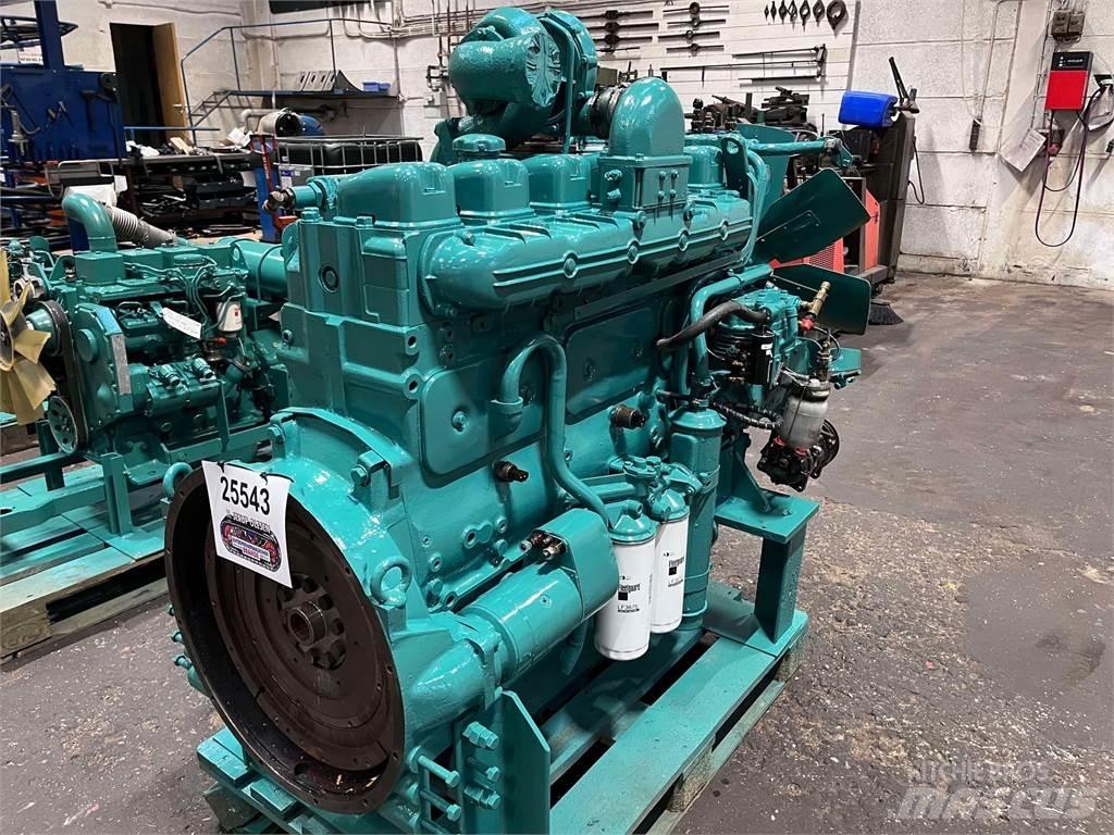 Volvo TD121G motor 엔진