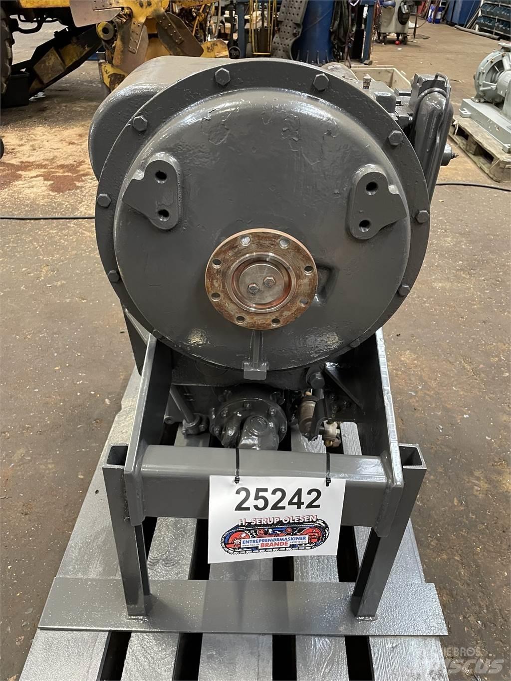 ZF 3WG-180 transmission 트랜스미션