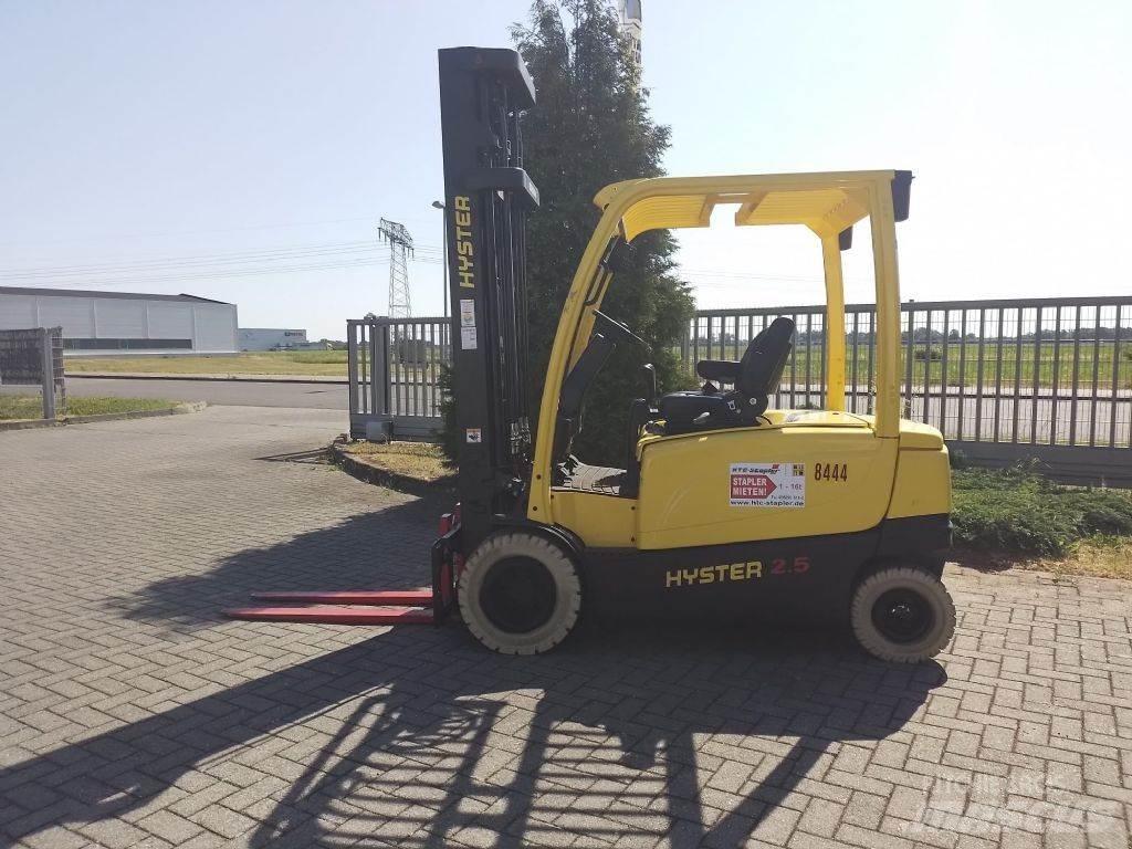 Hyster J2.5XN 전동 지게차