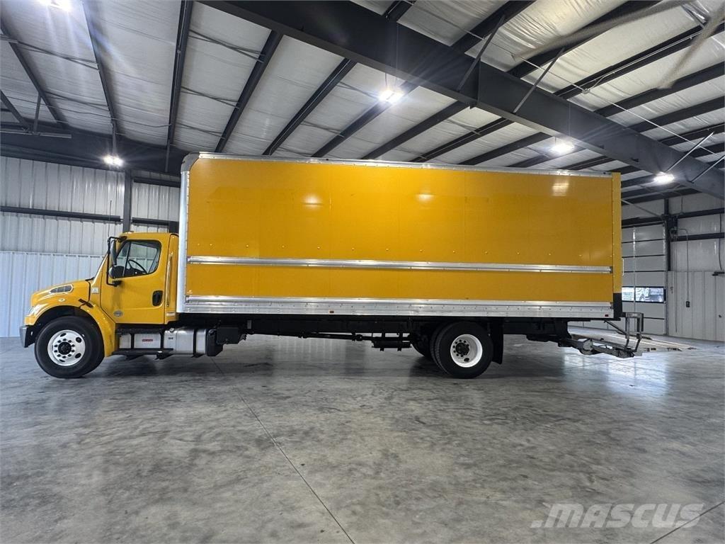 Freightliner M2 탑차 트럭