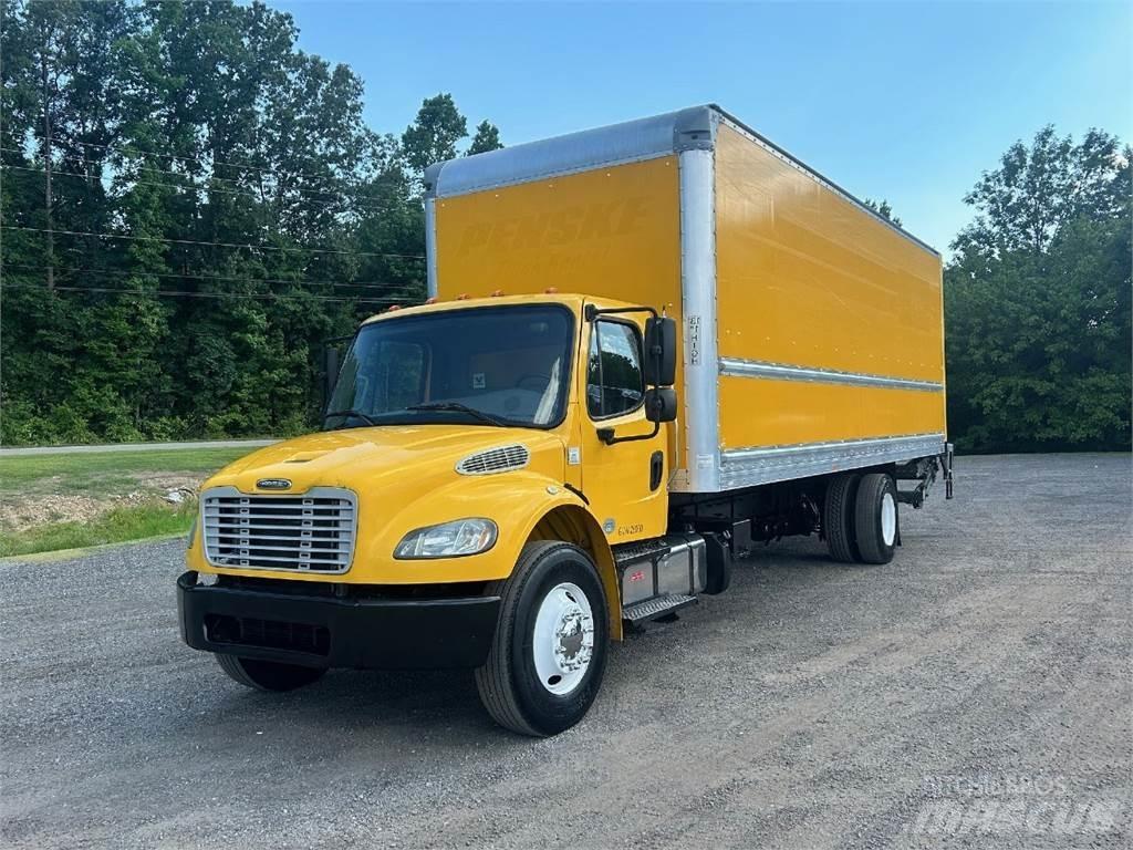 Freightliner M2106 탑차 트럭