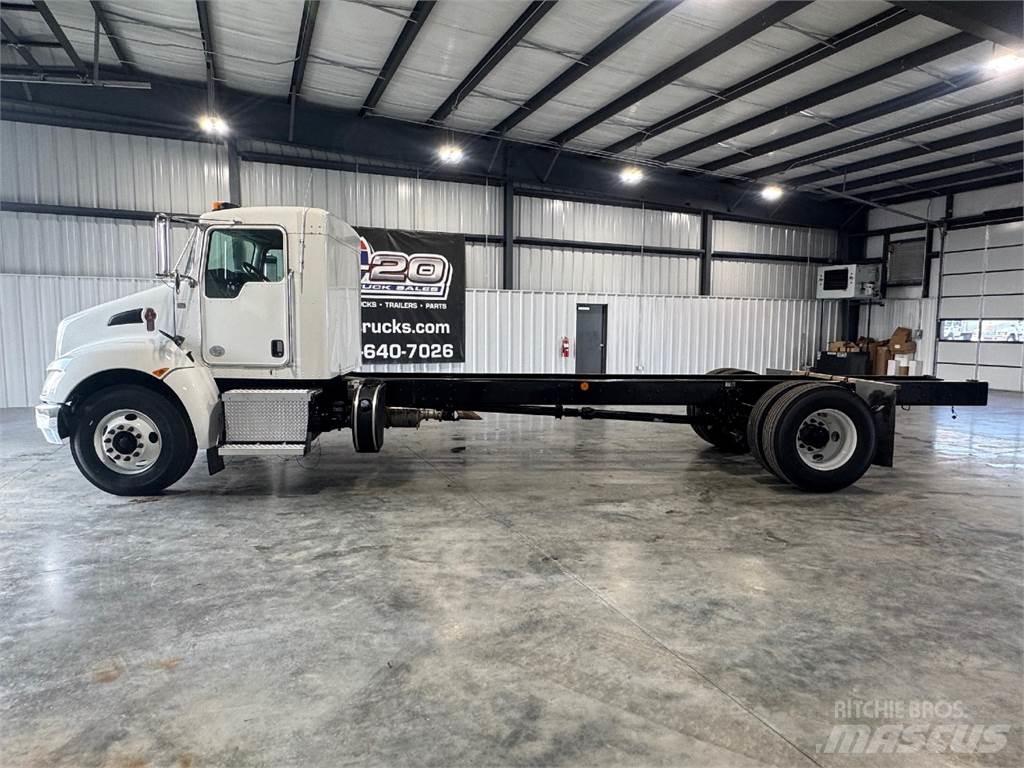 Kenworth T270 새시 운전실 트럭