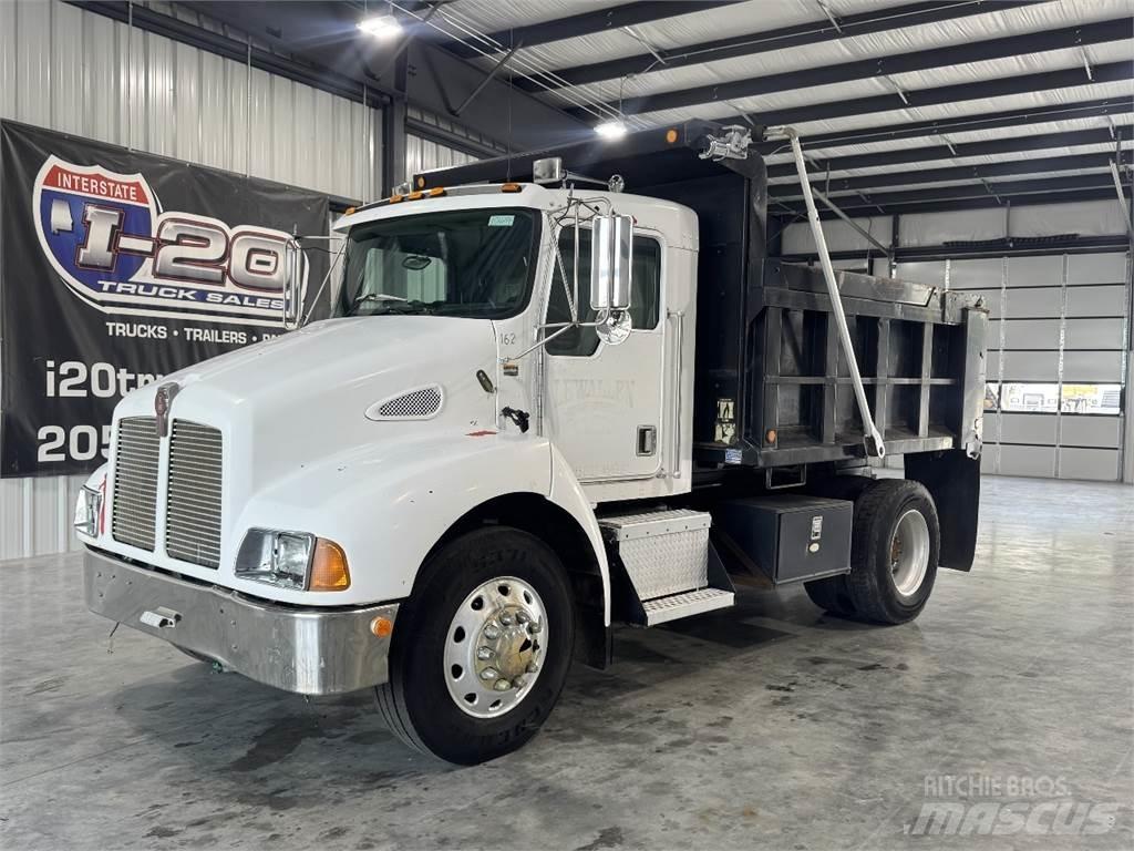 Kenworth T300 덤프 트럭