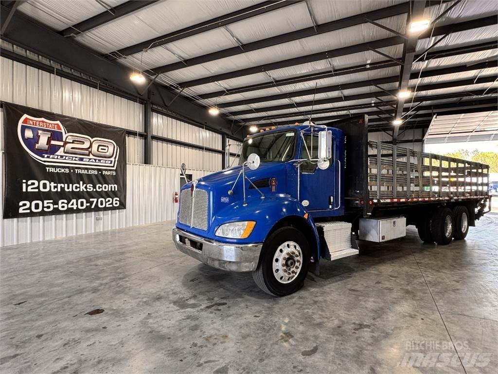Kenworth T370 플랫베드/드롭사이드 트럭