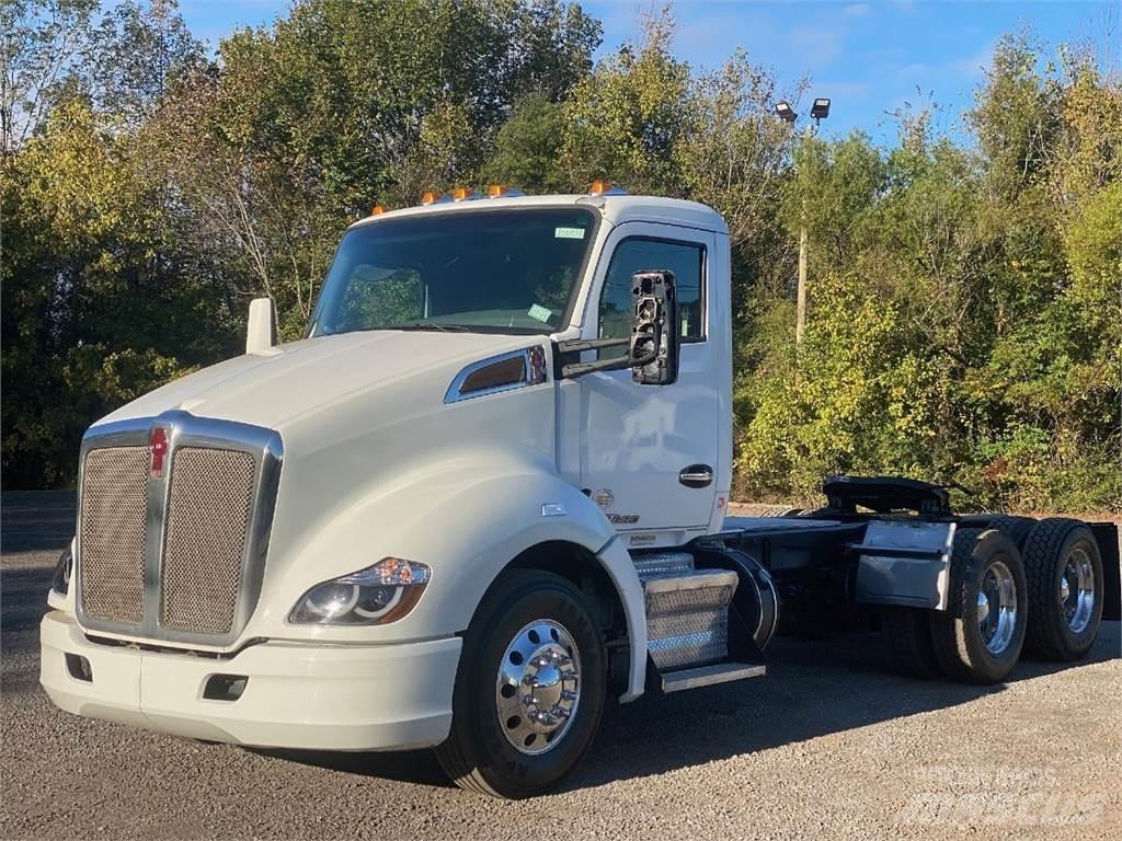 Kenworth T680 트랙터 유닛