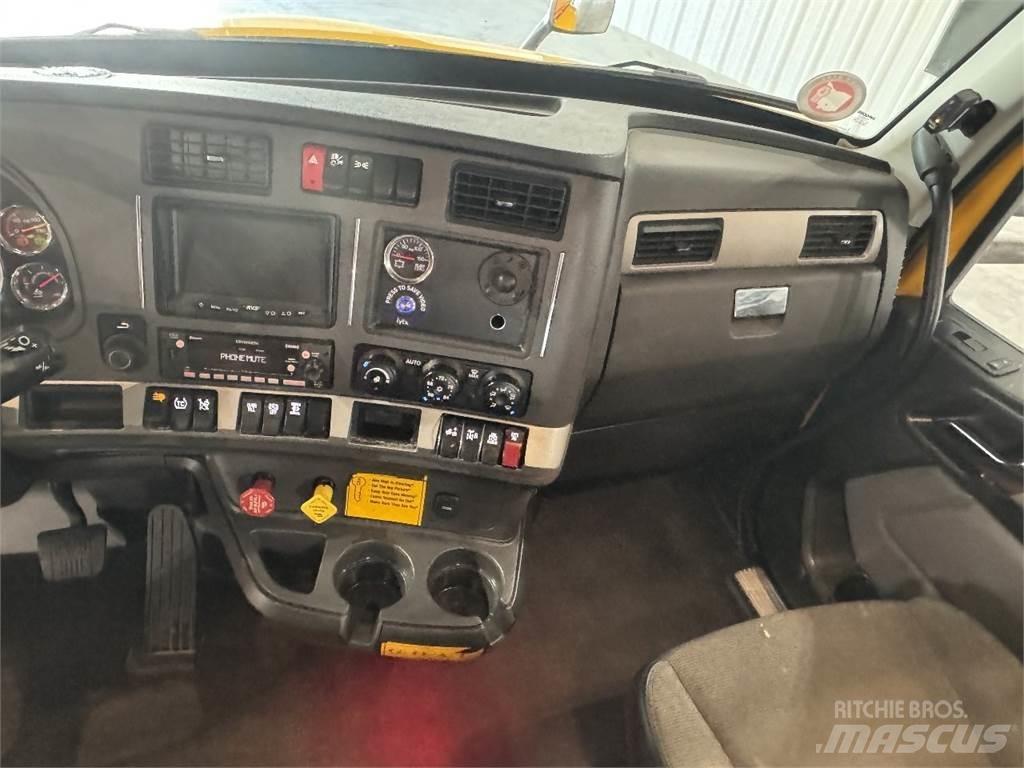 Kenworth T680 트랙터 유닛