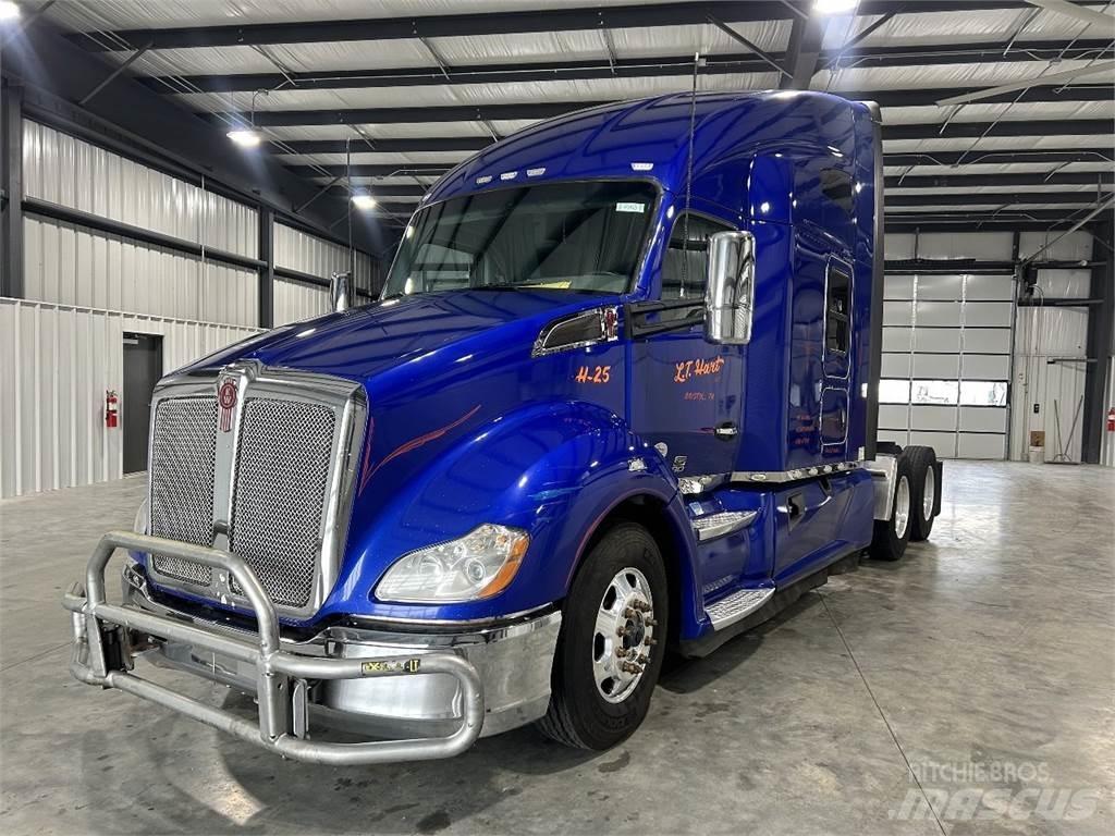 Kenworth T680 트랙터 유닛