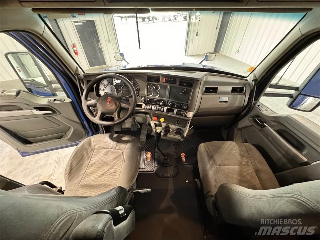 Kenworth T680 트랙터 유닛