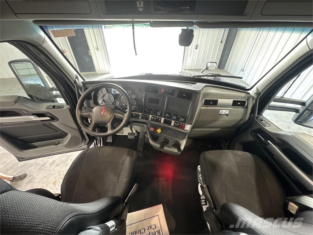 Kenworth T680 트랙터 유닛