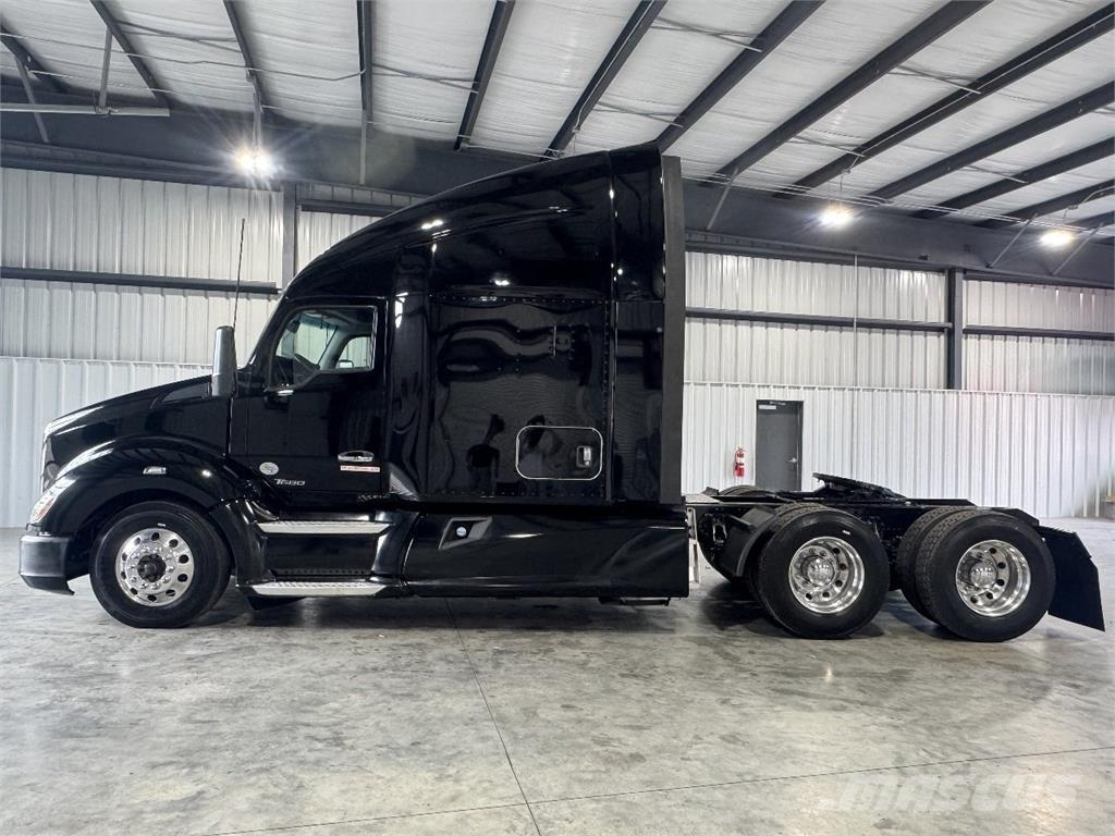 Kenworth T680 트랙터 유닛