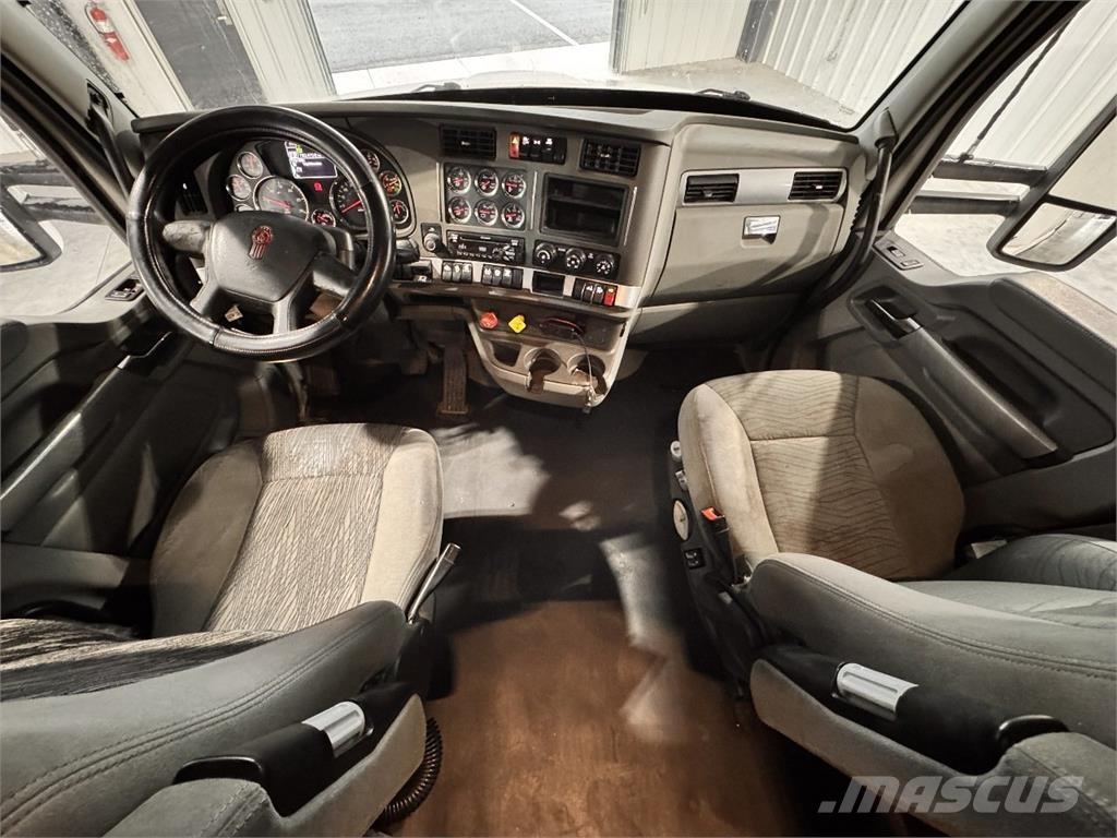 Kenworth T680 트랙터 유닛