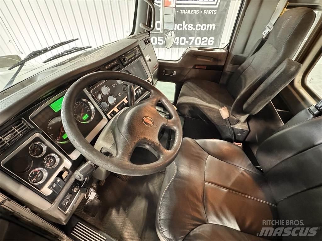 Kenworth T800 트랙터 유닛