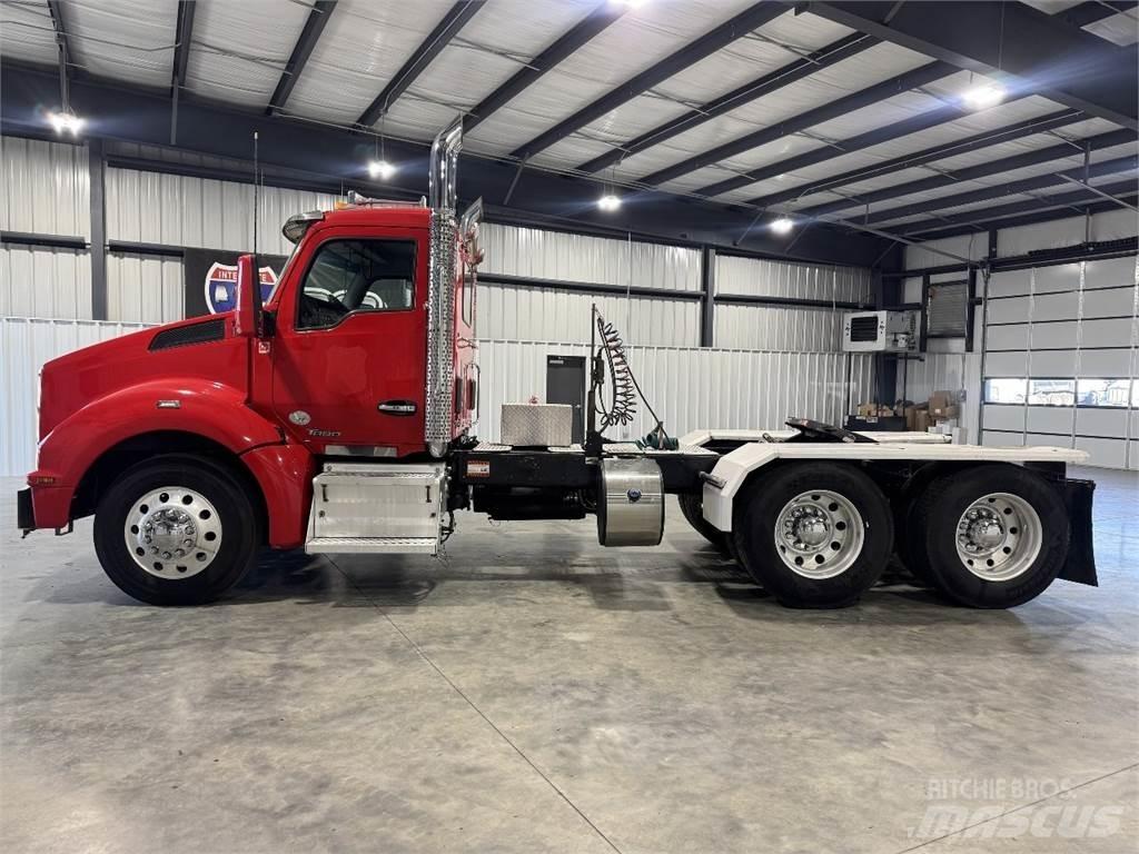 Kenworth T880 트랙터 유닛