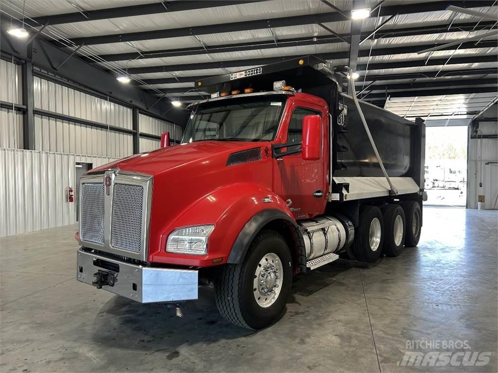 Kenworth T880 덤프 트럭
