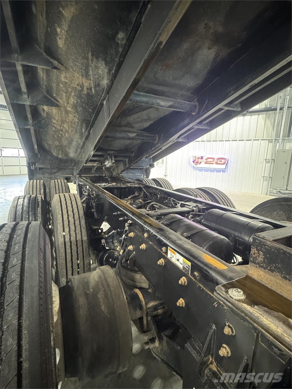 Kenworth T880 덤프 트럭