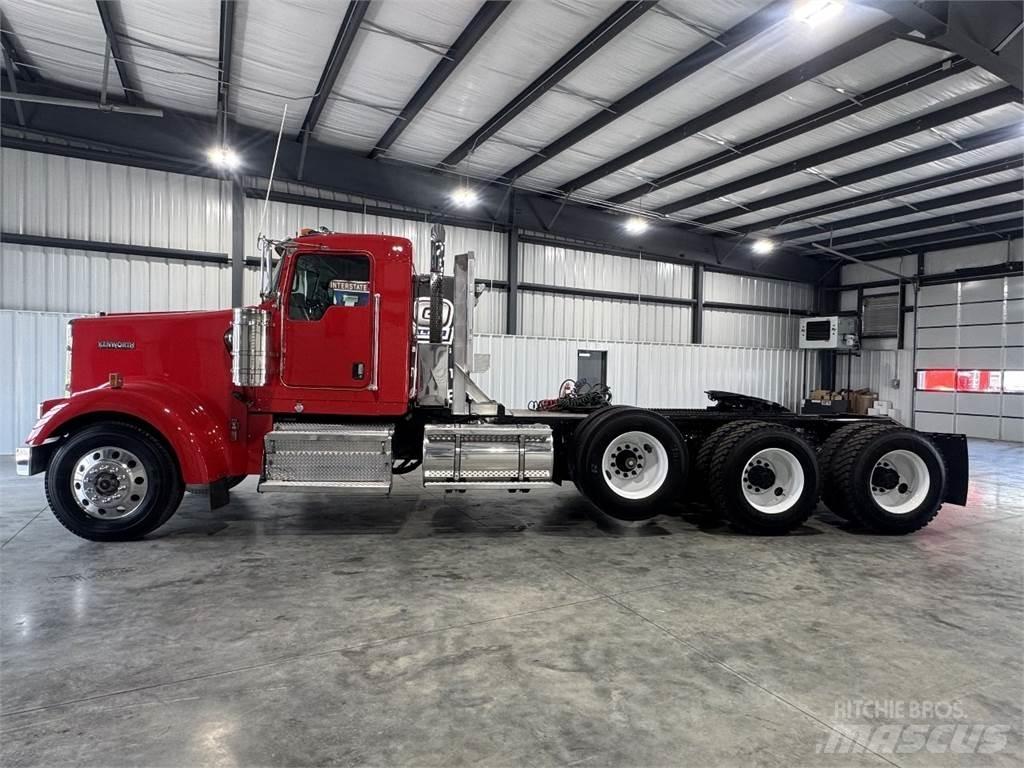 Kenworth W900 트랙터 유닛