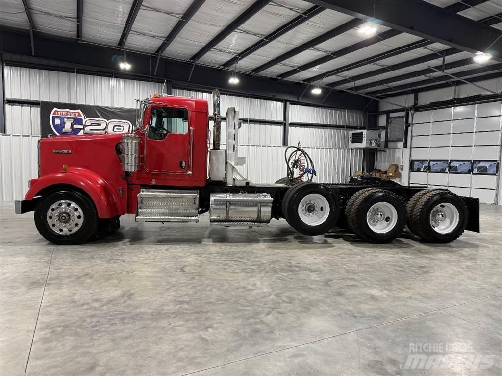 Kenworth W900L 트랙터 유닛