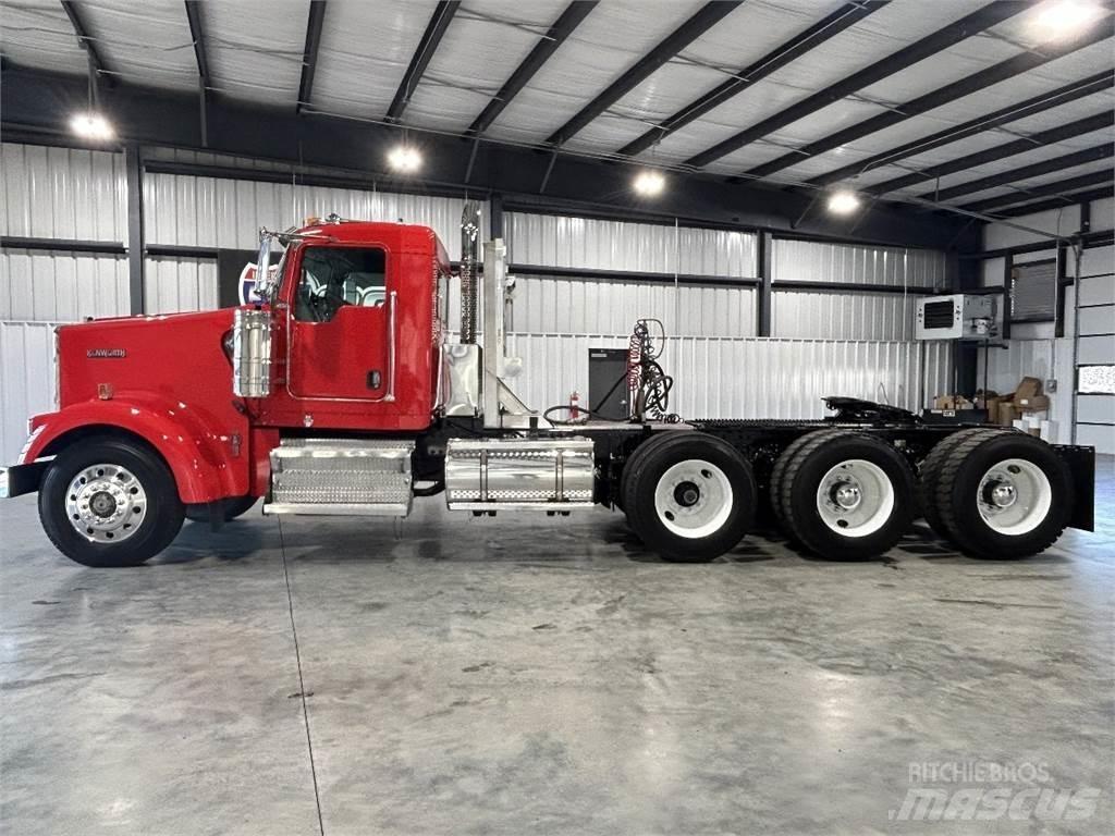 Kenworth W900L 트랙터 유닛