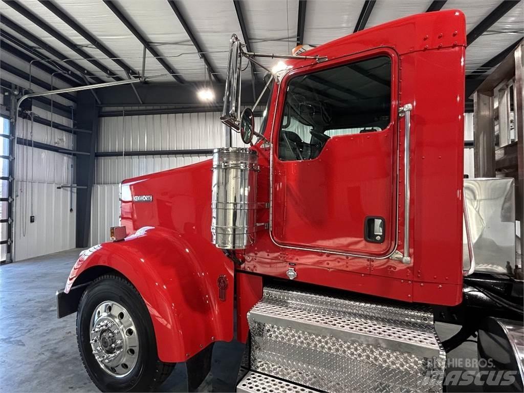 Kenworth W900L 트랙터 유닛