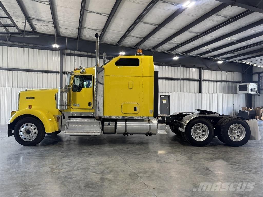 Kenworth W900L 트랙터 유닛