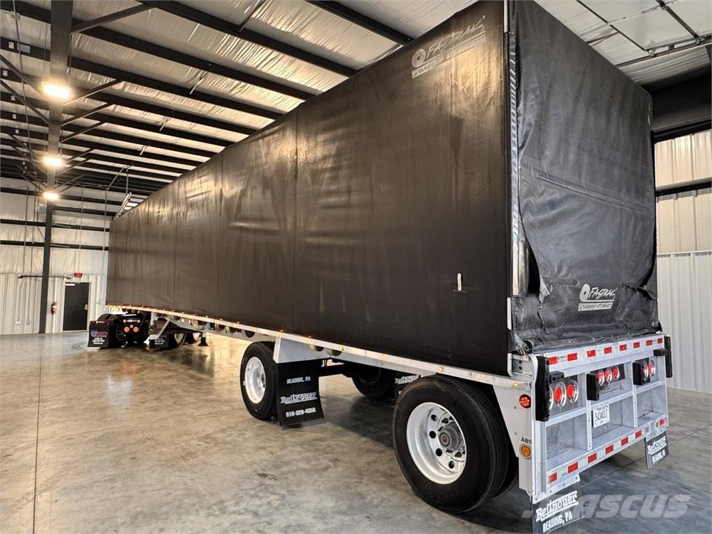 Reitnouer Big Bubba 커튼사이더 트레일러