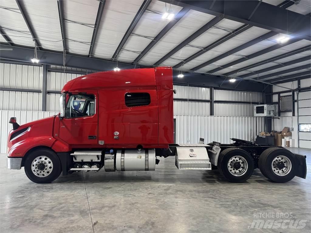 Volvo VNL64T740 트랙터 유닛