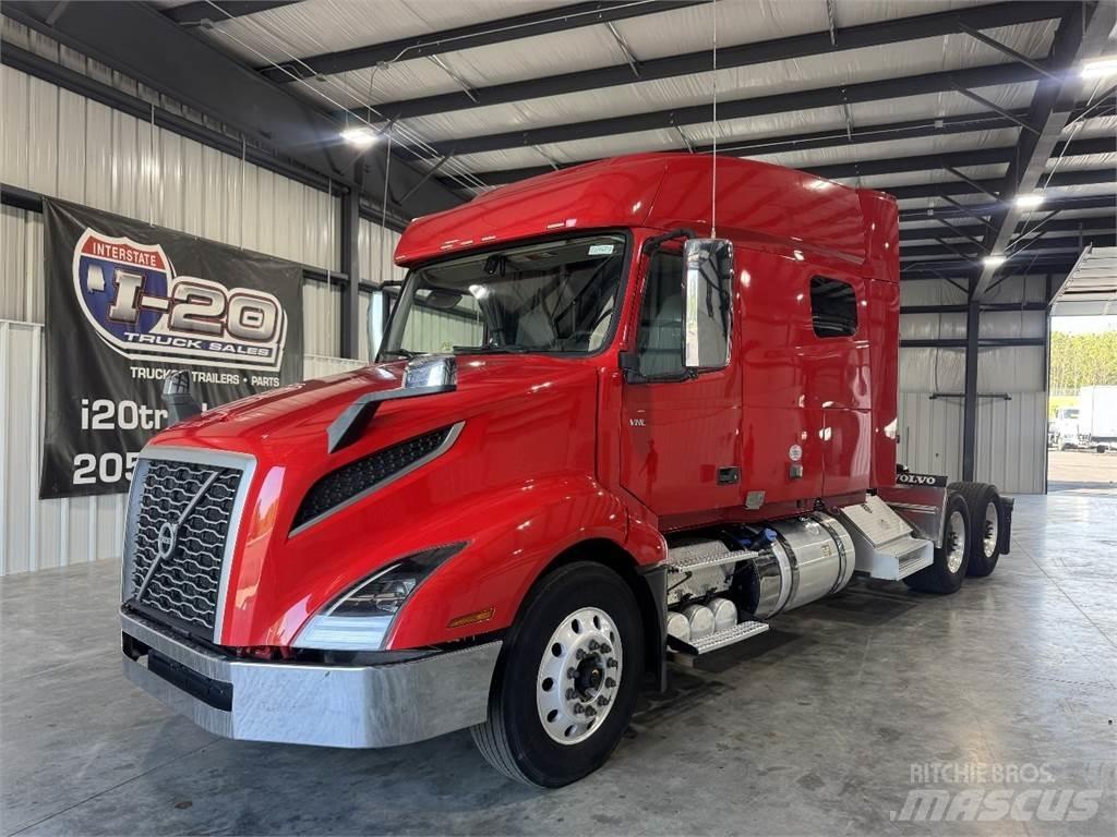 Volvo VNL64T740 트랙터 유닛