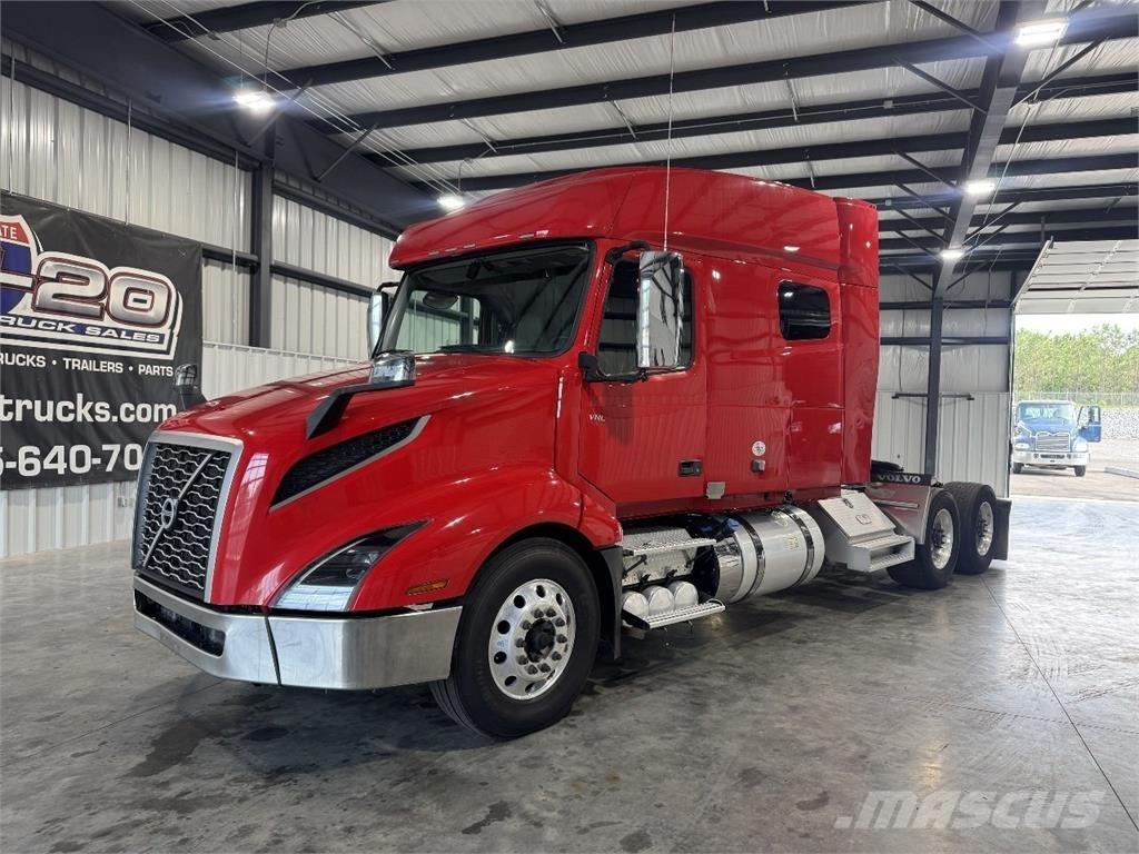 Volvo VNL64T740 트랙터 유닛