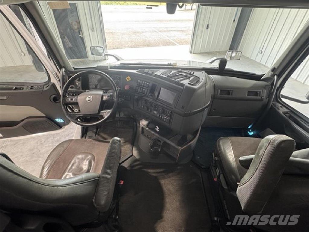 Volvo VNL860 트랙터 유닛