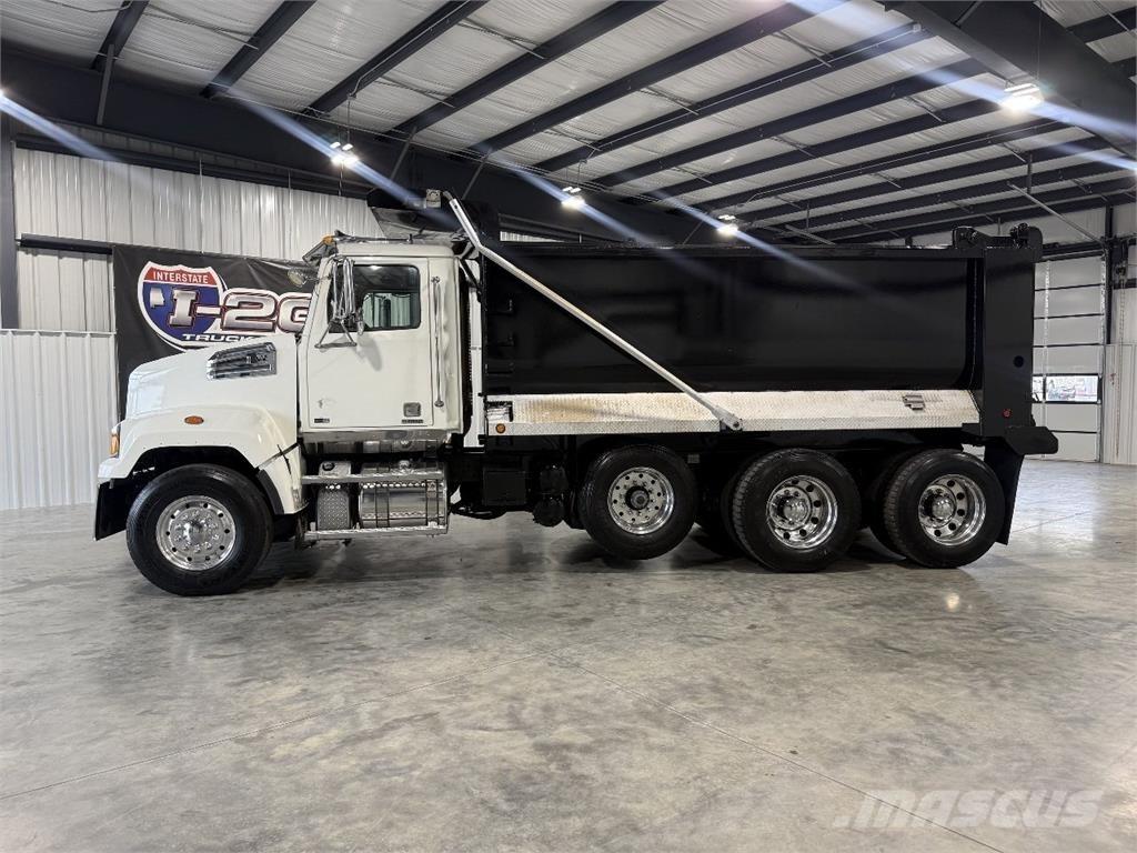 Western Star 4700SF 덤프 트럭