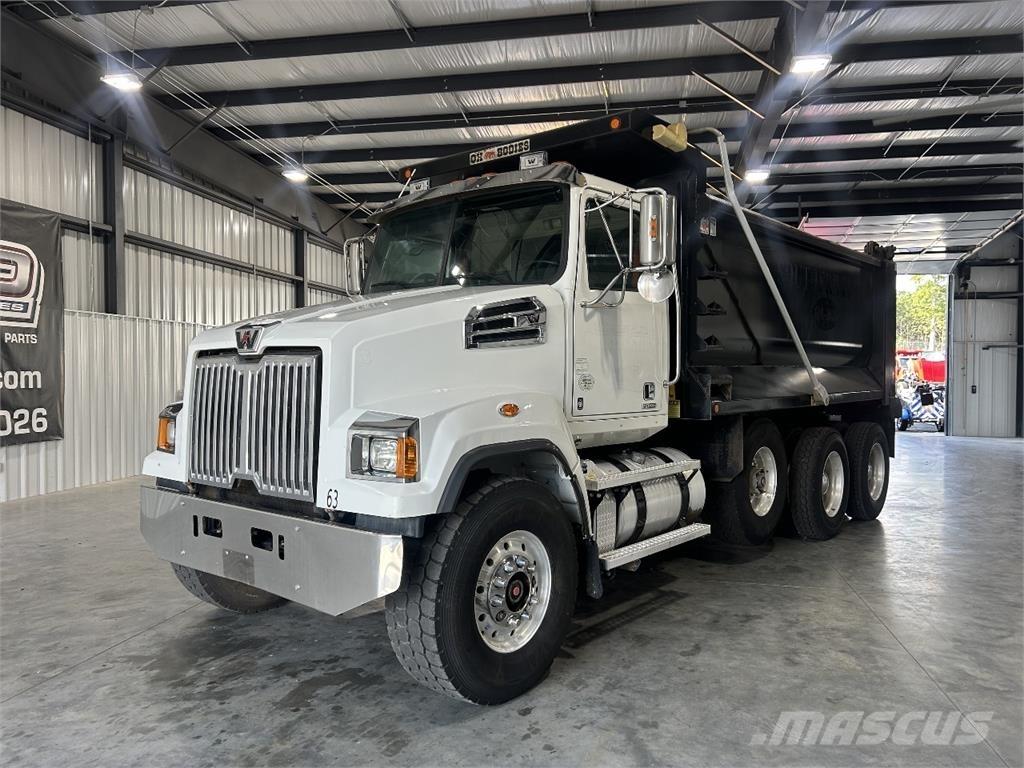 Western Star 4700SF 덤프 트럭