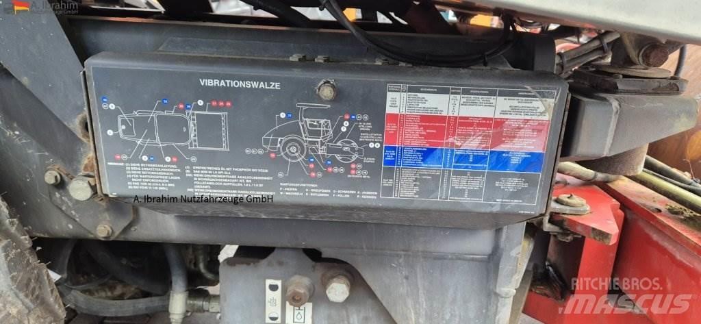 Volvo SD77 DX 기타 롤러