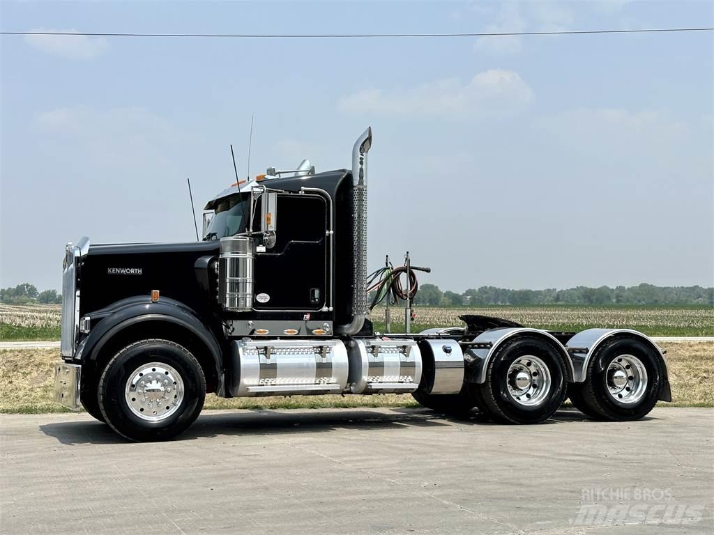 Kenworth W900 트랙터 유닛